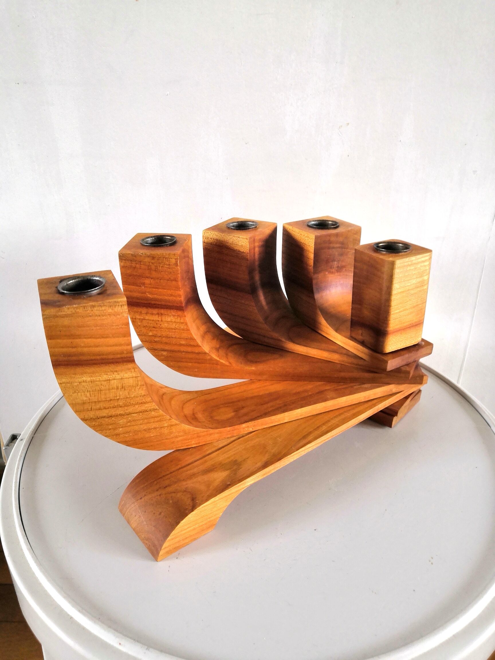 Mobile wooden candle holder design 70s