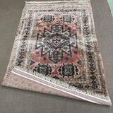 Handmade Pakistani wool rug