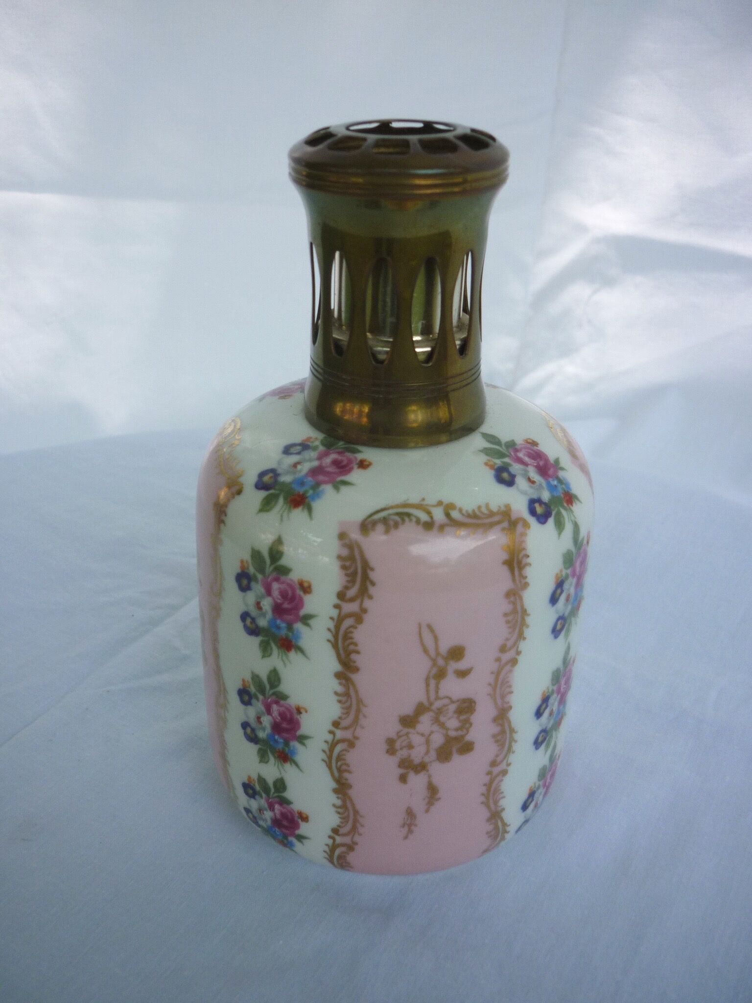 Berger lamp flowered porcelain