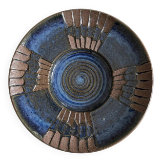 BOWL plate,  MICHAEL ANDERSEN denmark,Stoneware, relief design, centerpiece