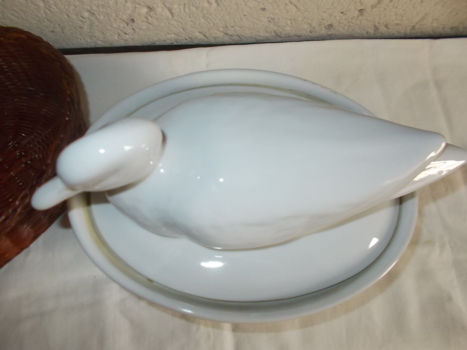 Terrine en faïence forme canard