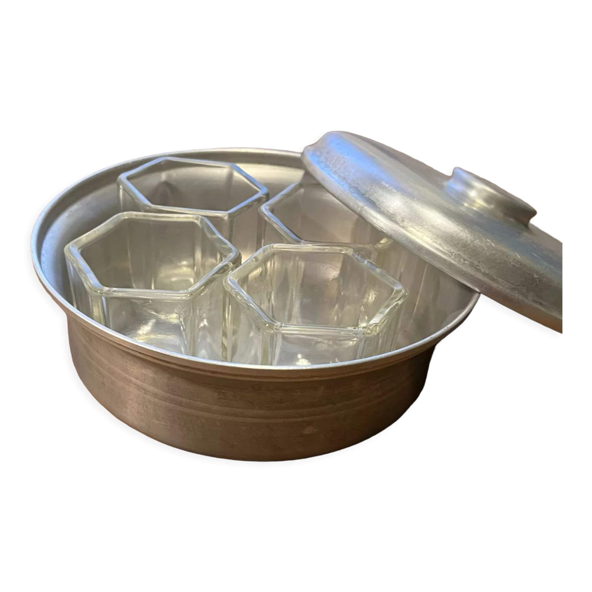 Old yogurt maker Yalacta