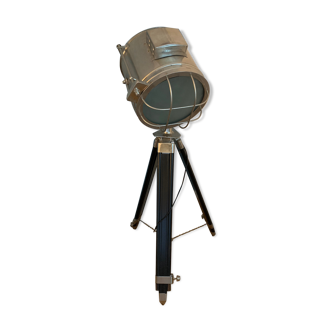 Tripod lamp/cinema projector floor lamp