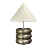 Lampe de table bulle en argent plaqué sur base en cuivre de style moderniste du milieu du siècle, vers 1950.