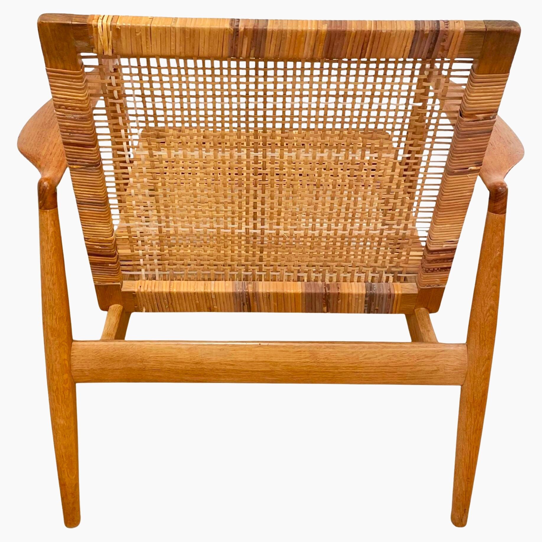 Pair of armchairs model SW 96 by Finn Juhl