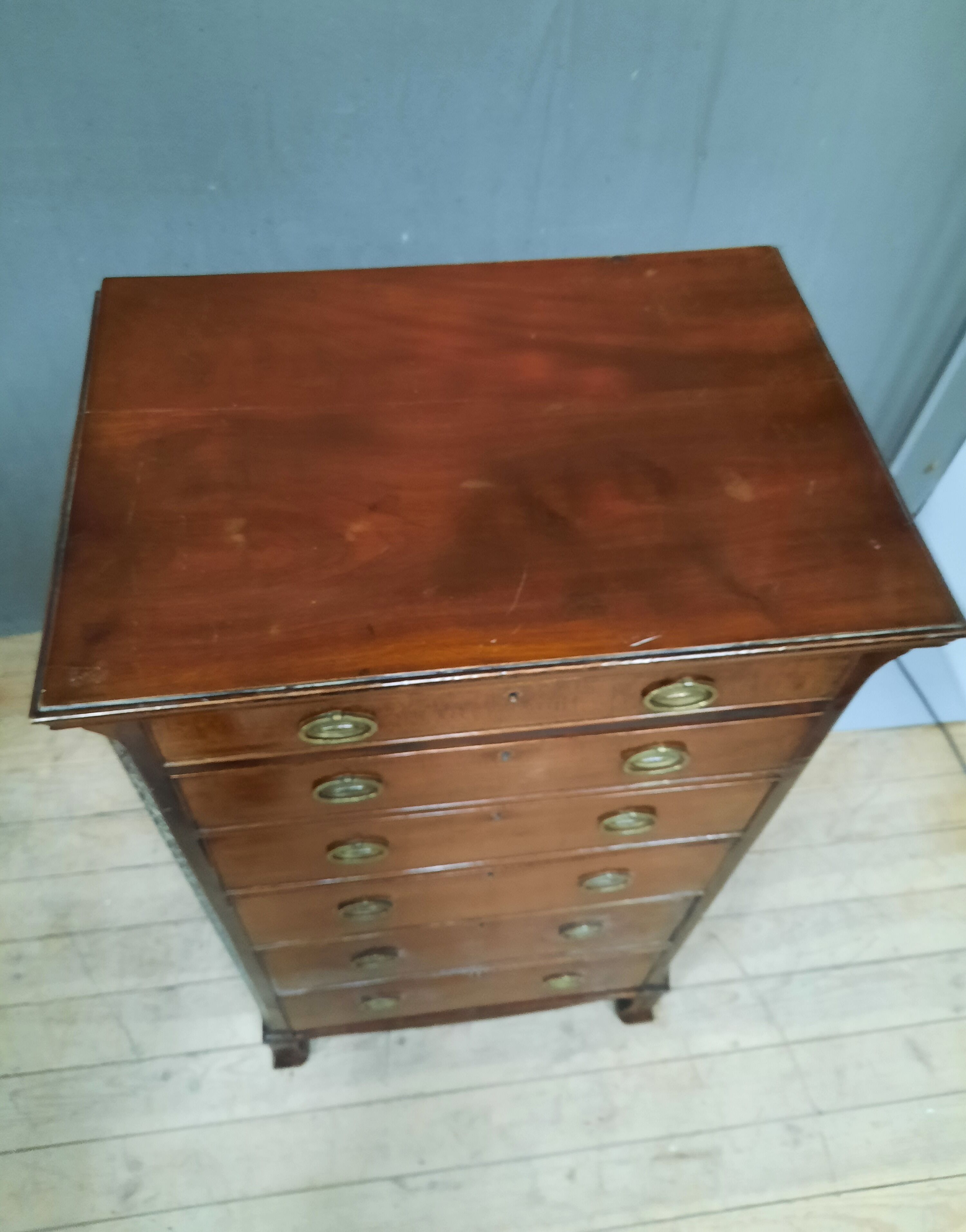 English Mahogany Semainier