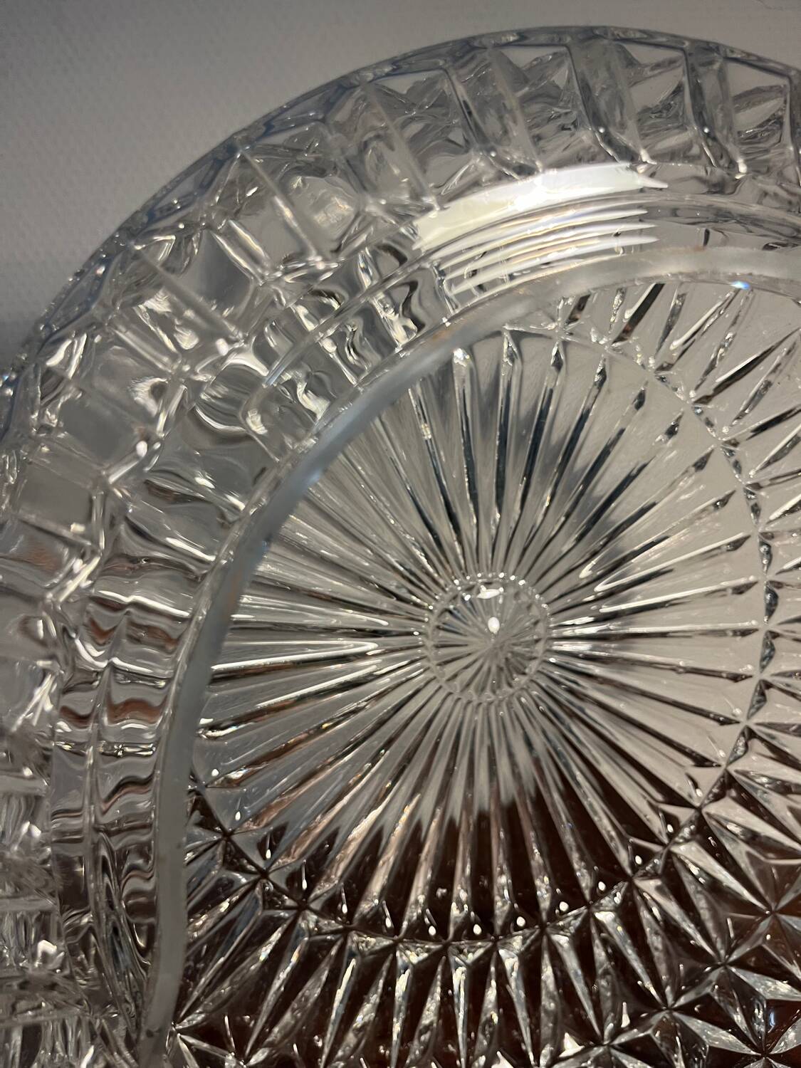 Plafonnier suspension XL verre ciselé esprit diamant