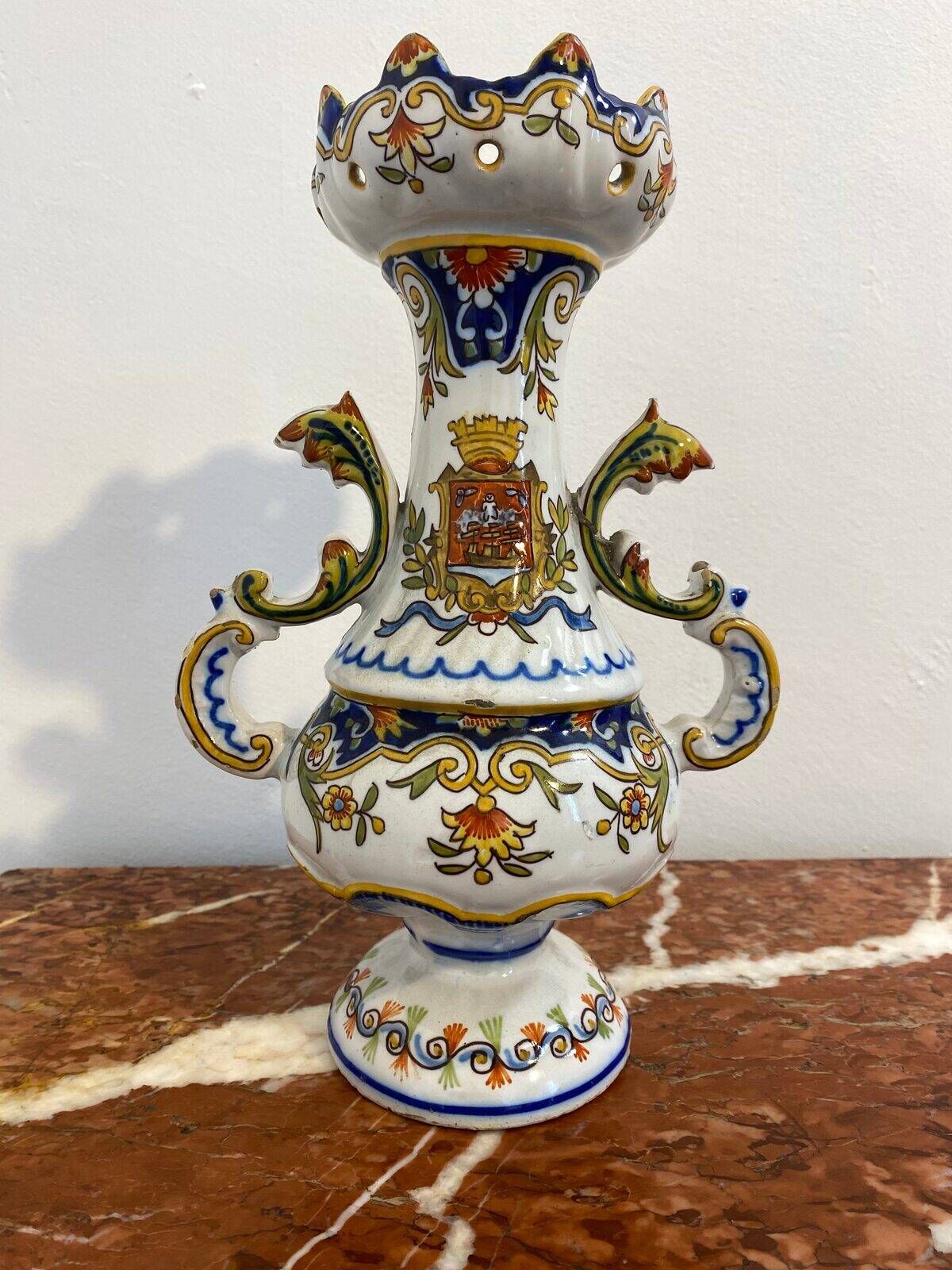 Faience vase from Desvres, Les Sables d'Olonne, late 19th century.