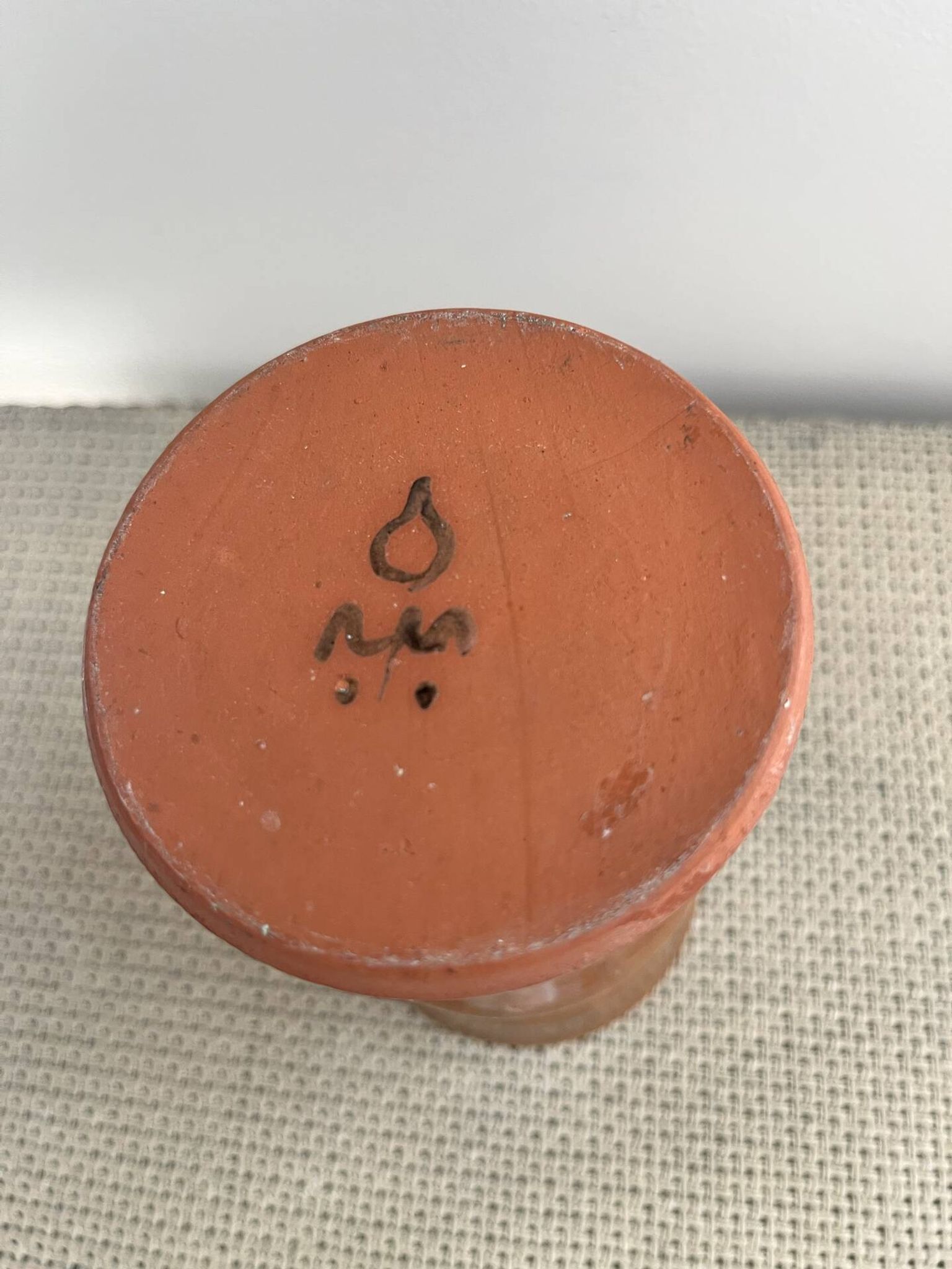 Vase en terre cuite vernissée