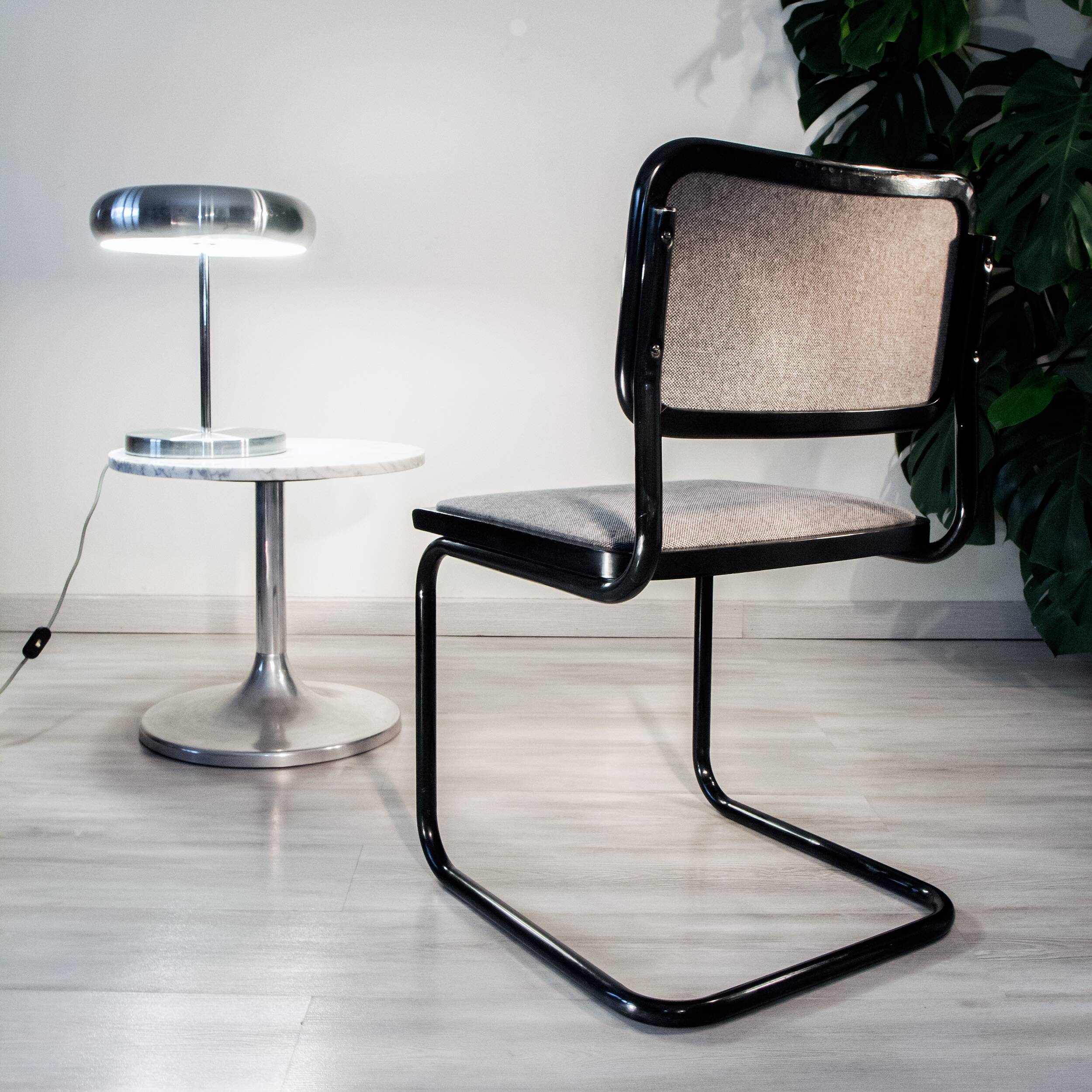 Cesca B32 chair, black and heather gray, Italian edition