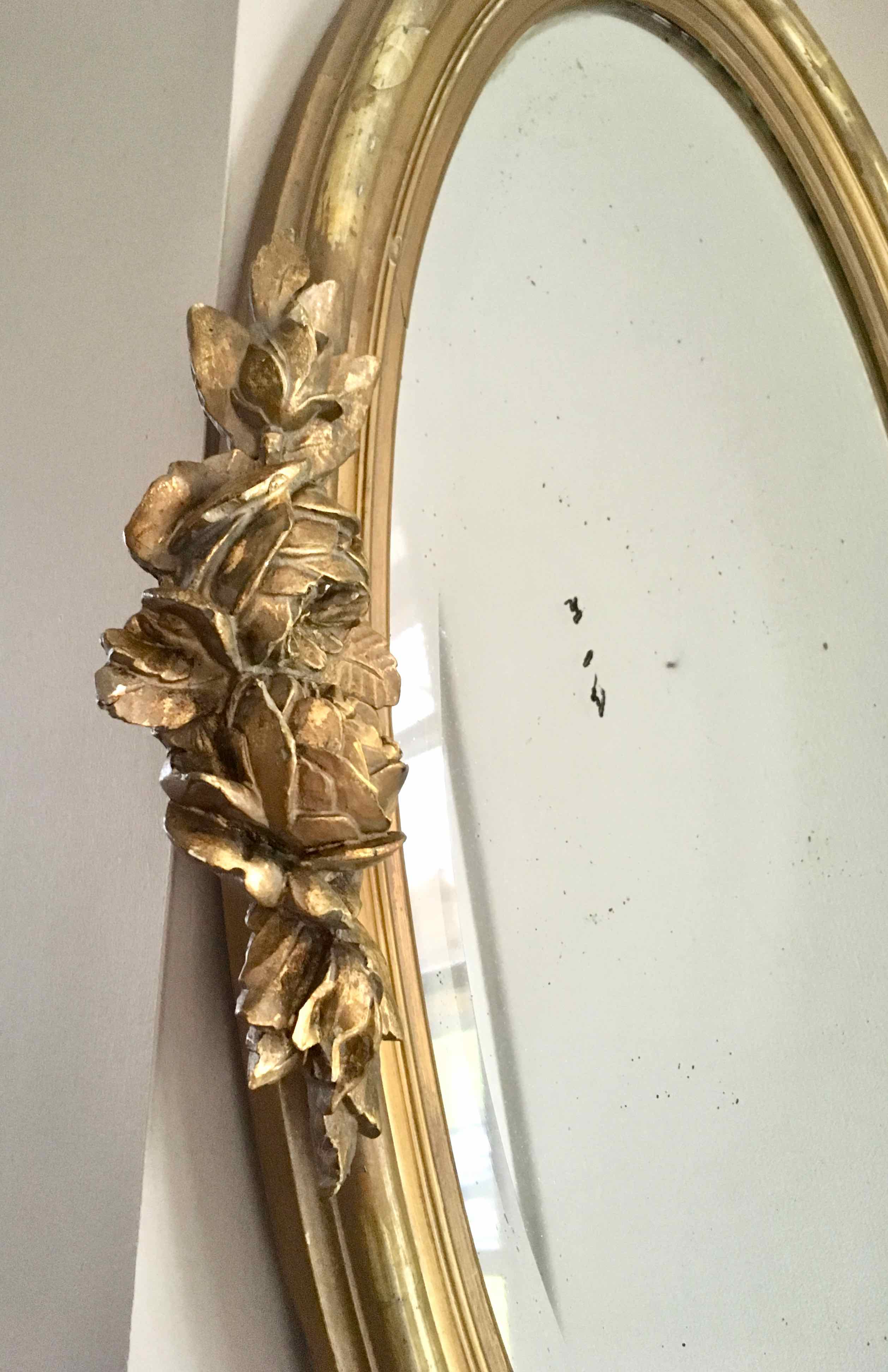 Oval mirror 30s gilded wood 80x62cm