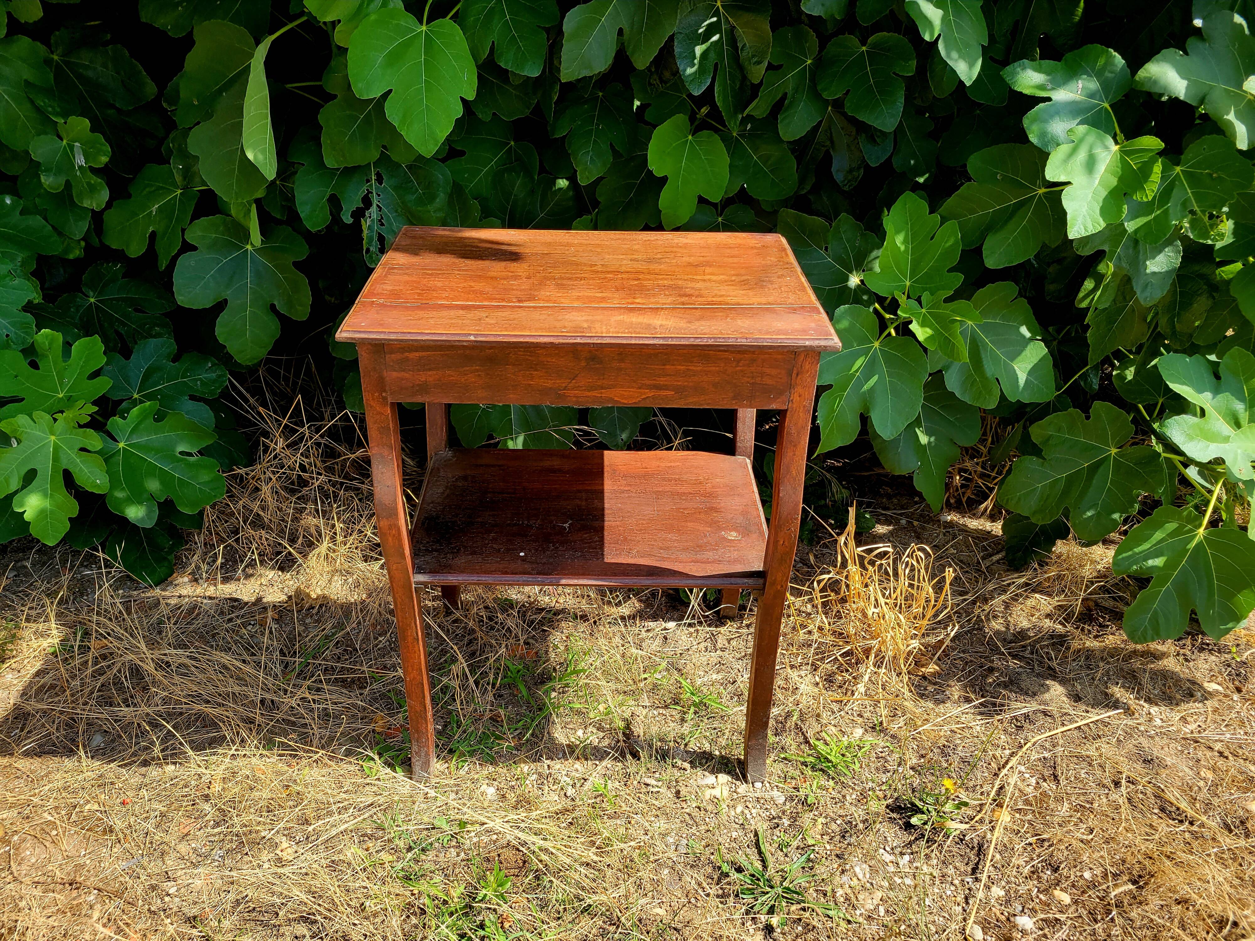 Small wooden drawer unit