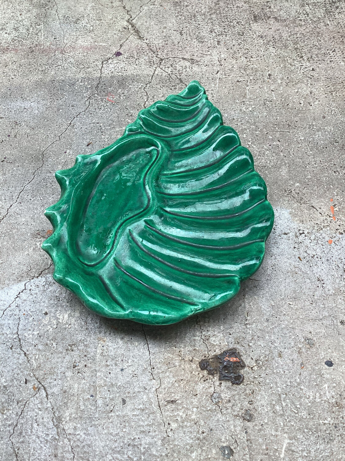 Vallauris green ceramic pocket tray