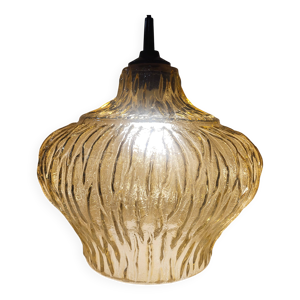 suspension en verre ambrée,