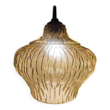 Suspension en verre ambrée, irisée doré, vintage 1960-70