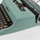 Lettéra 32 typewriter, Olivetti