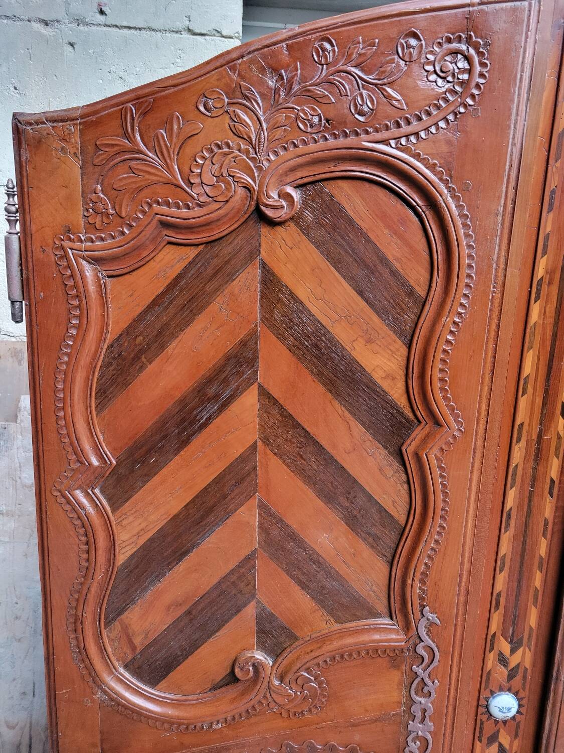 Pair of wall cupboard doors