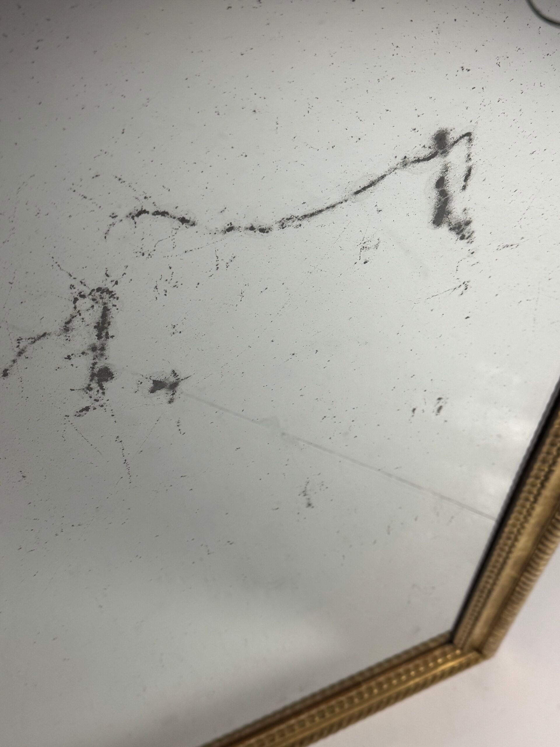 Miroir à cadre ondulé français 187 cm
