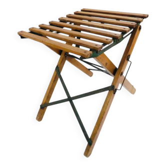 excellent condition folding painter's or fisherman's stool, early 19th century