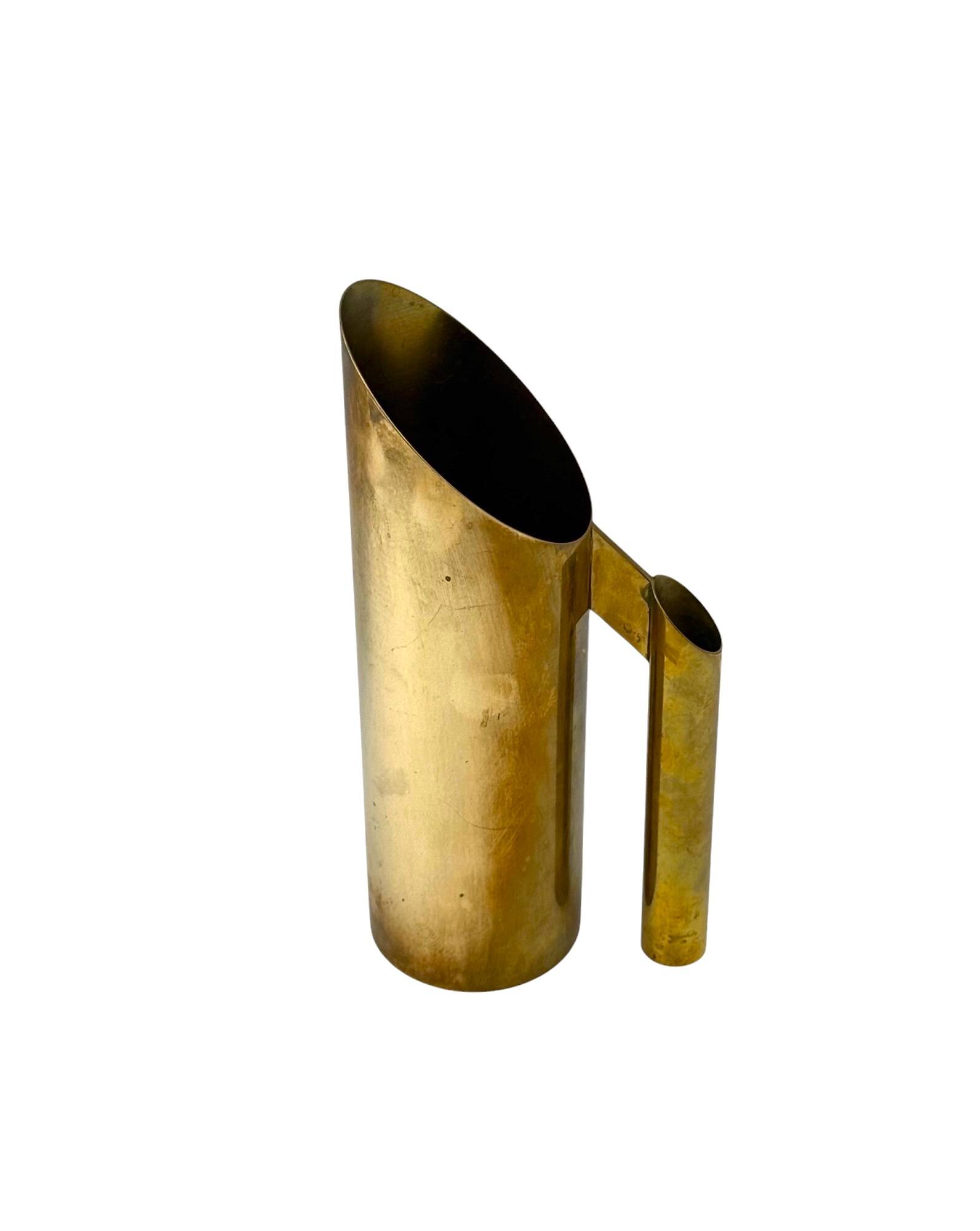 Hollywood regency brass jug / vase, Kaleb Italy 1970s