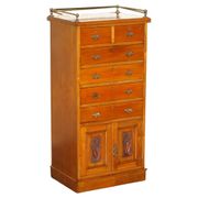 Commode haute victorienne en noyer avec galerie bronzée