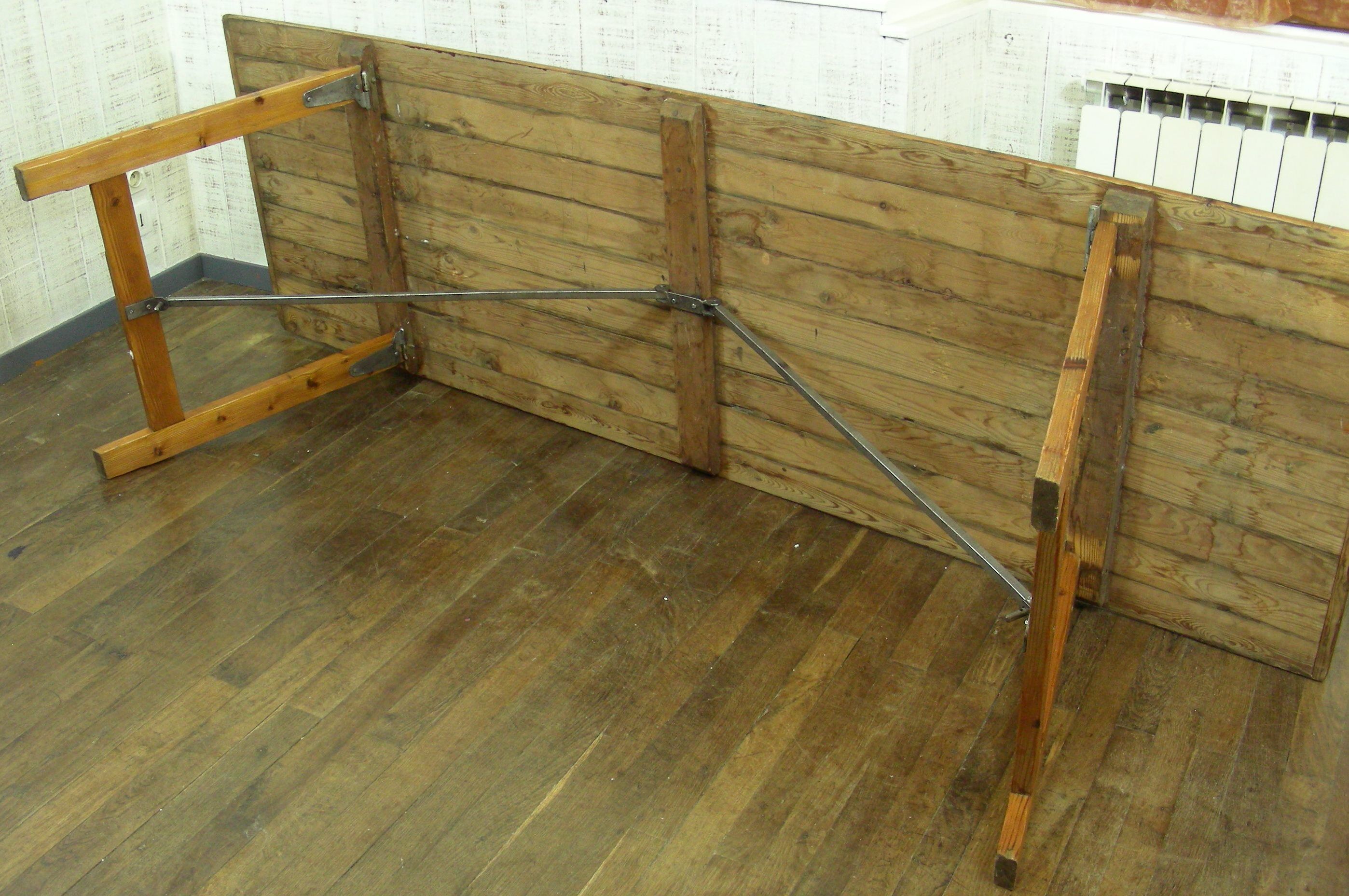 Large folding harvest farm table