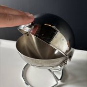 Sucrier boule de comptoir en métal chromé à couvercle