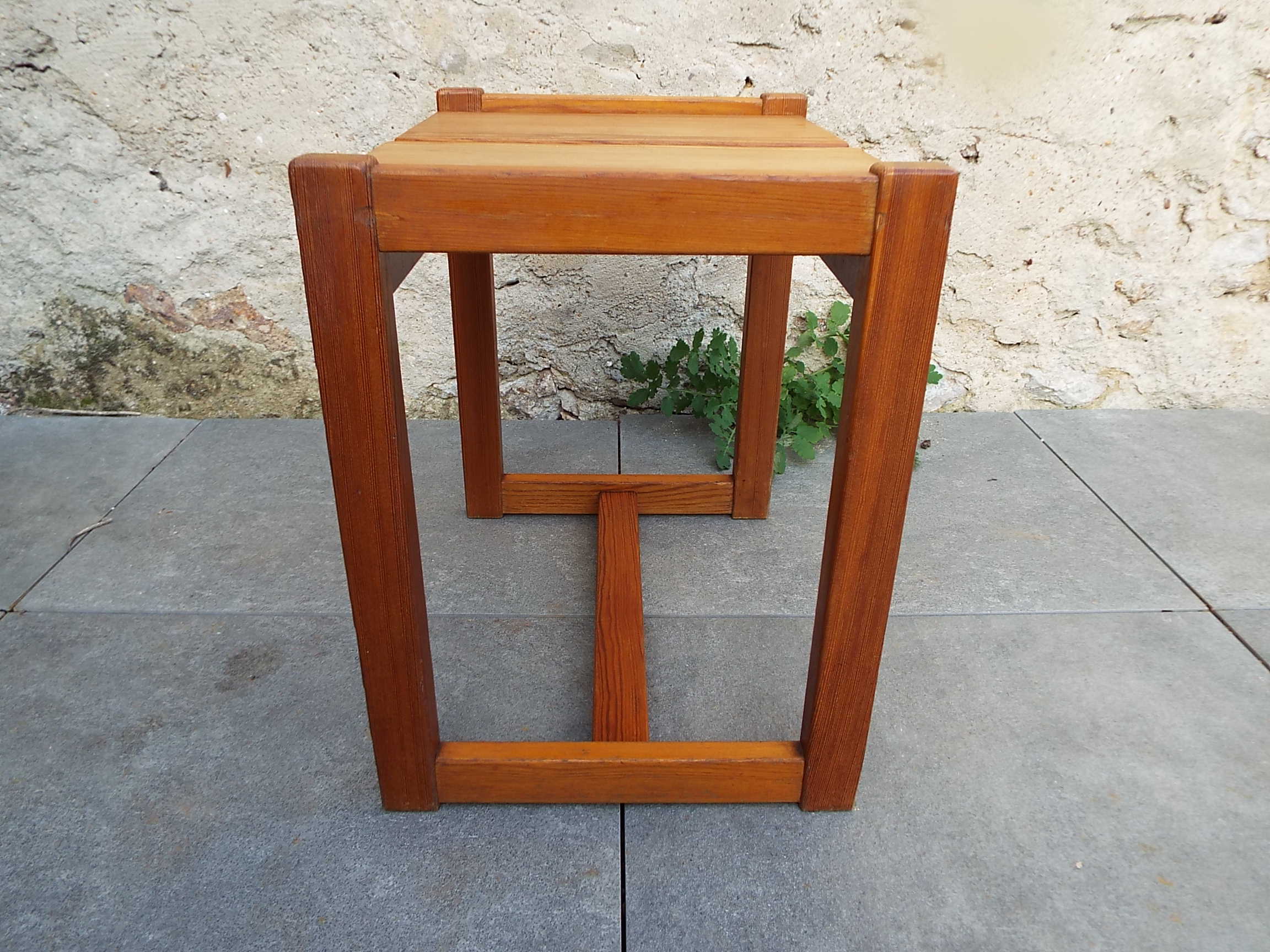Solid pine stool