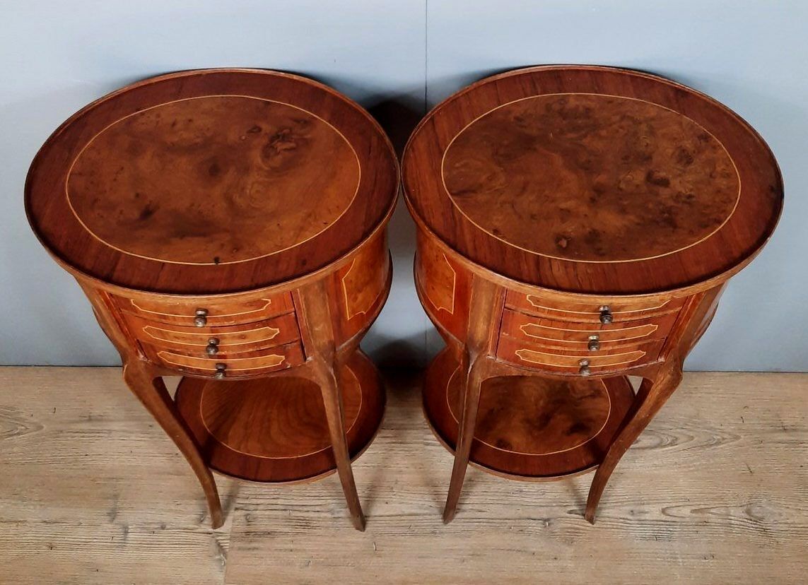 Pair of bedside Louis XV drums in precious wood marquetry of the twentieth century