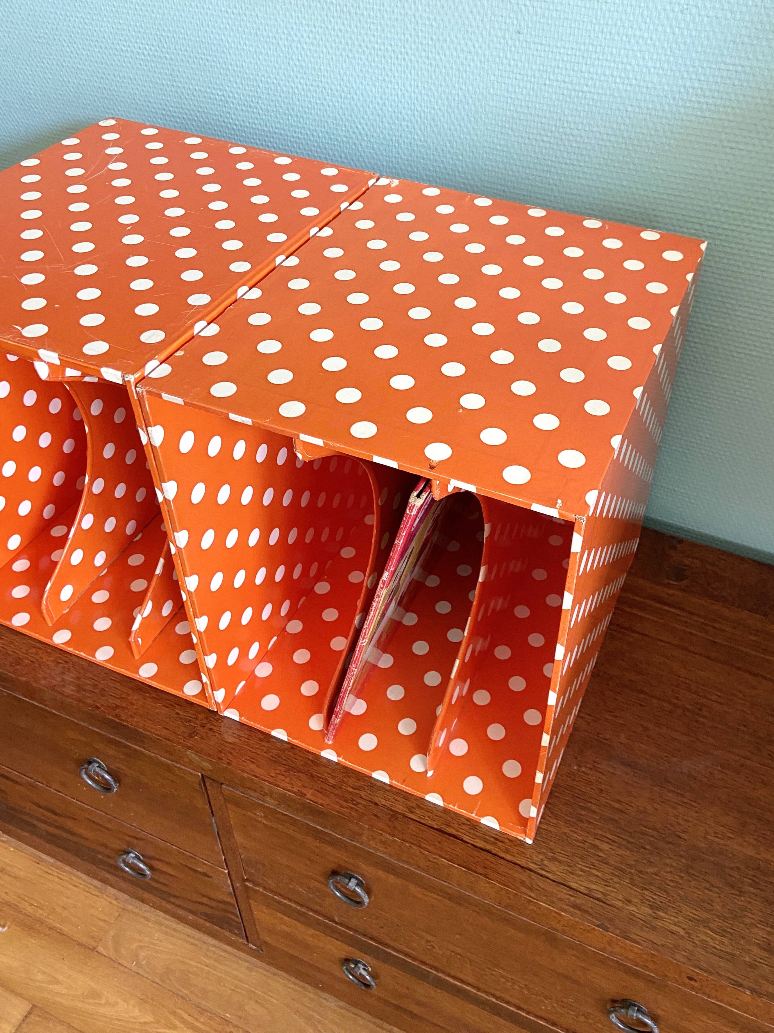Vinyl storage cube - orange with white polka dots