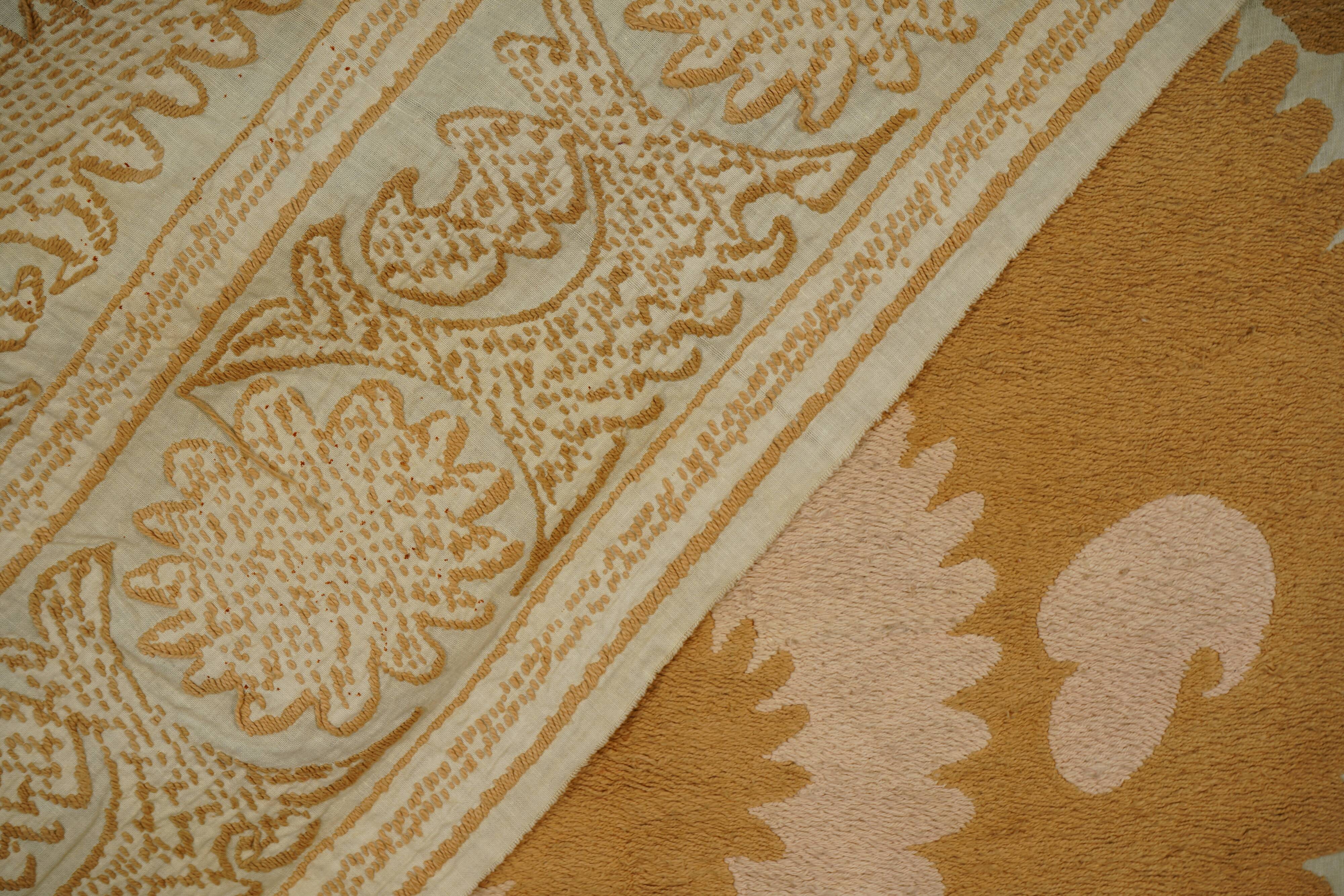 Vintage Turkish hand-knotted rug 124x136 cm