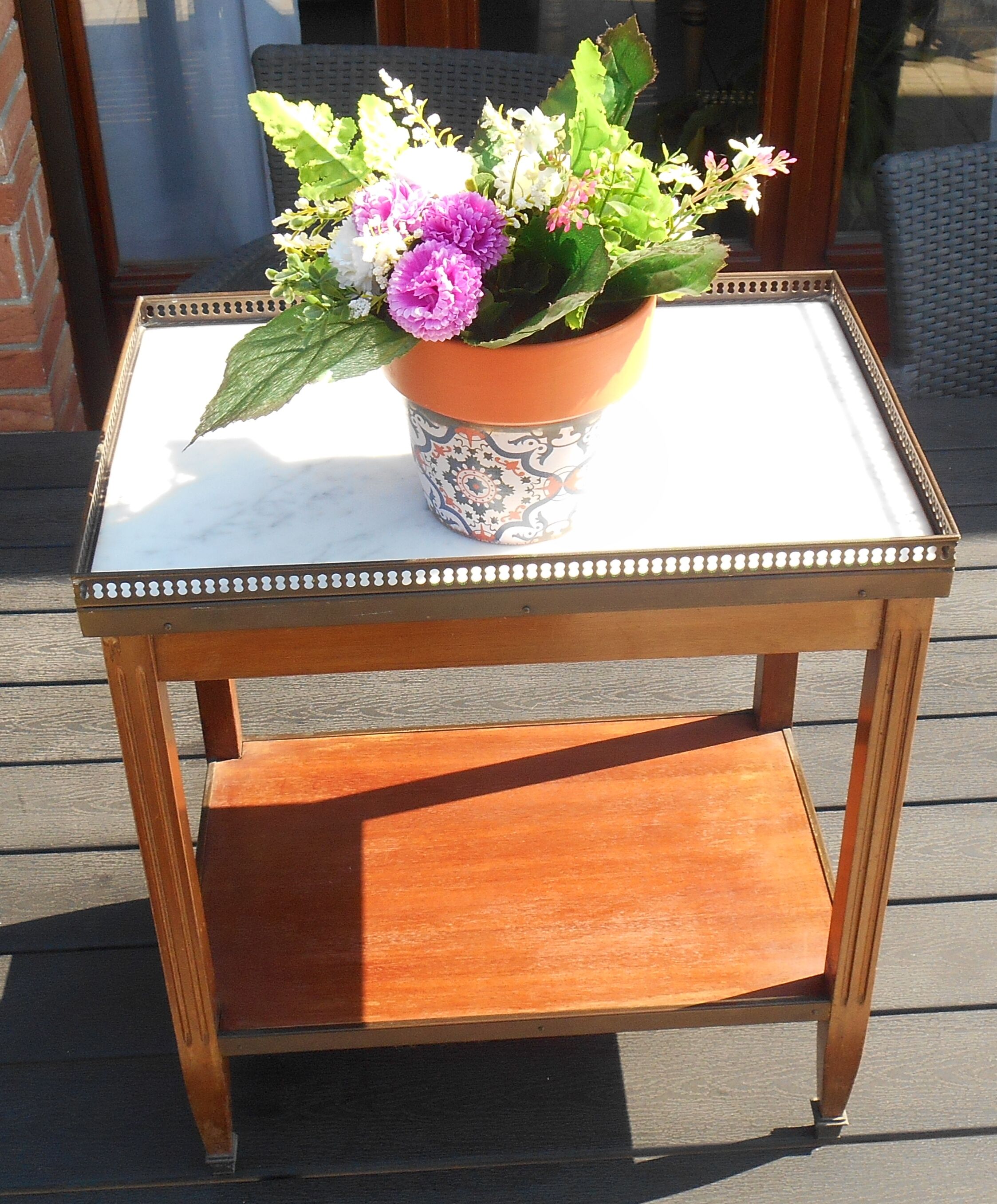 marble bedside louis XVI style