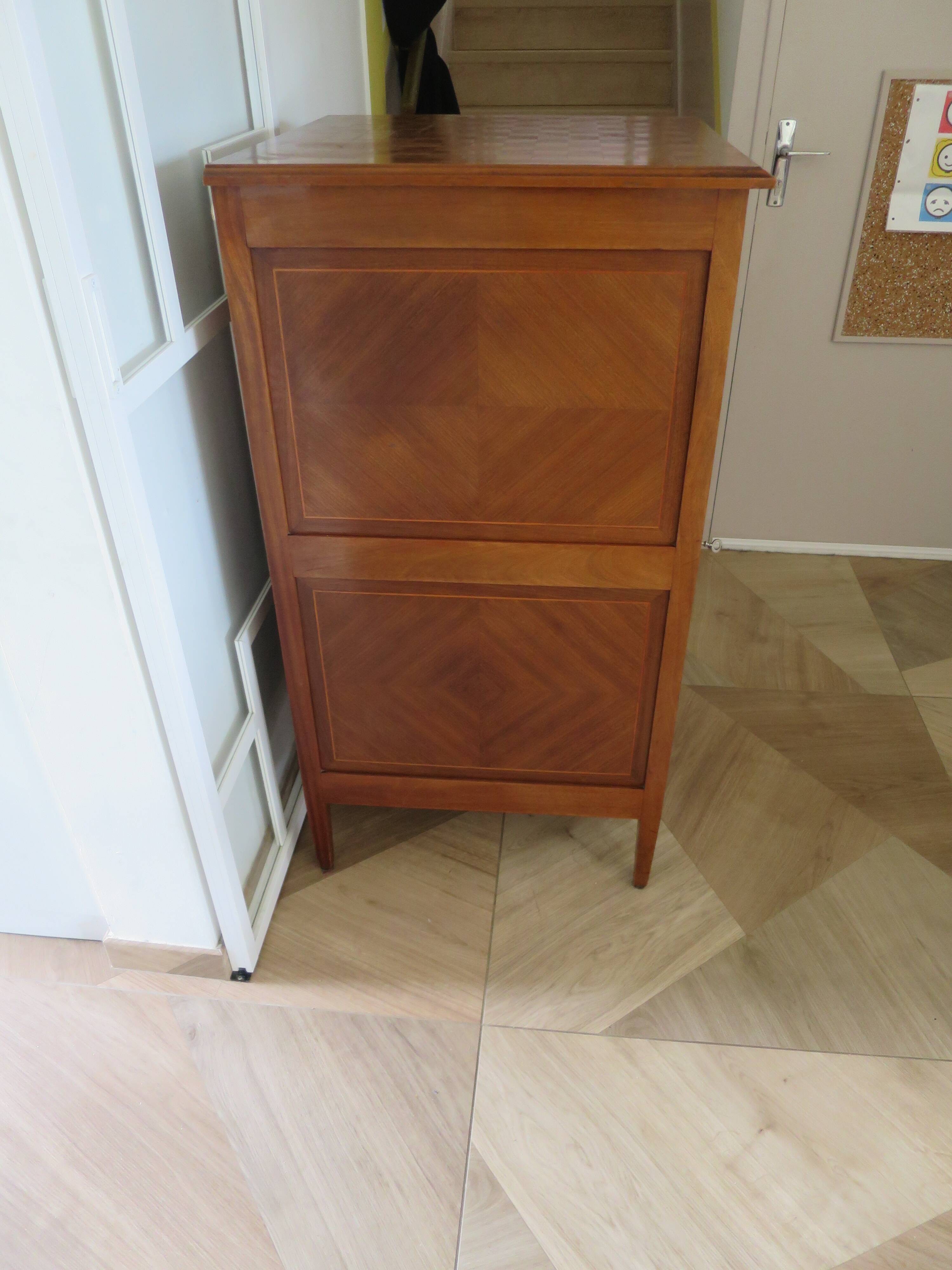 Buffet, bonnetière style Directoire