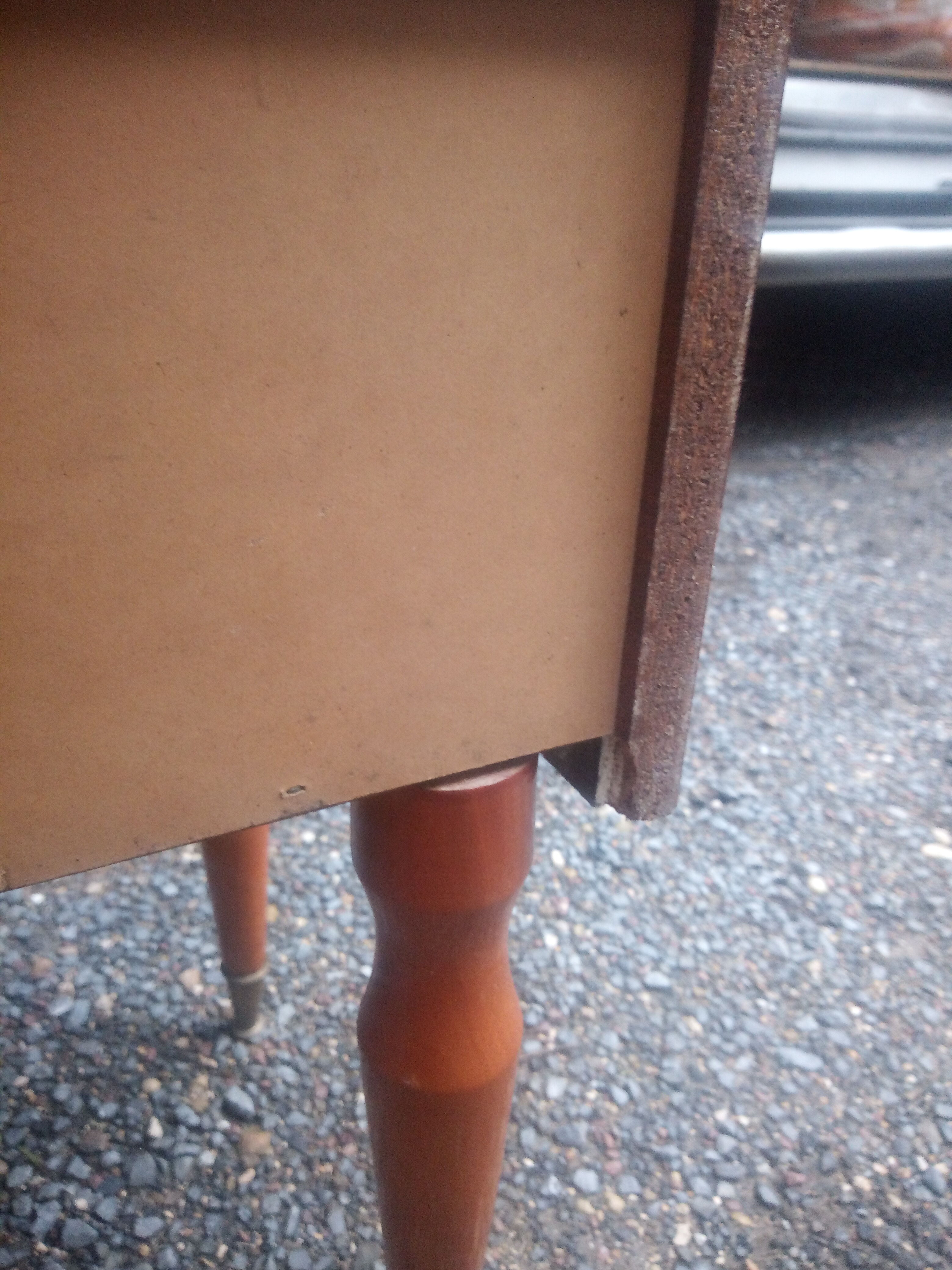 Bedside table