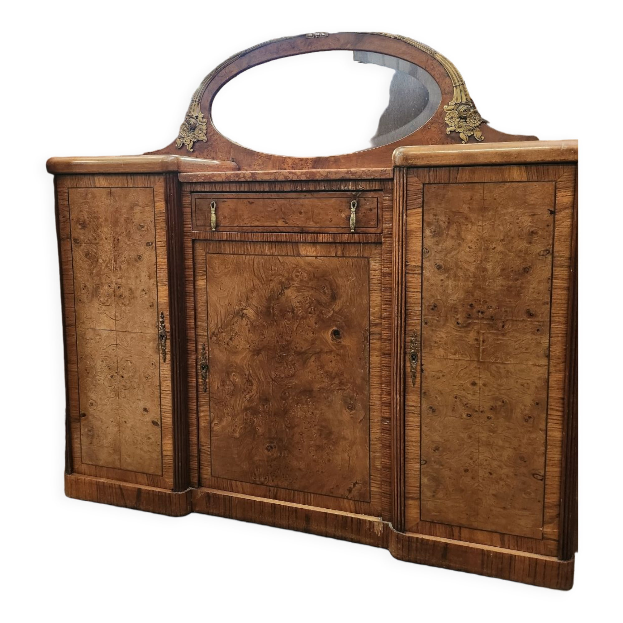 Buffet art deco magnifying glass