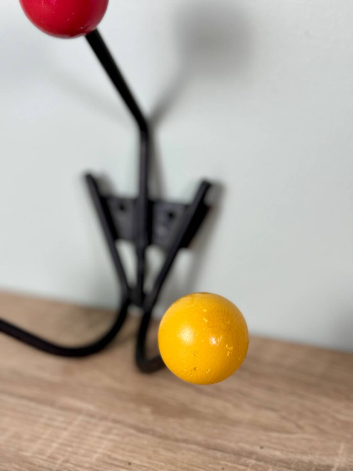 Coat hook 3 balls 1950