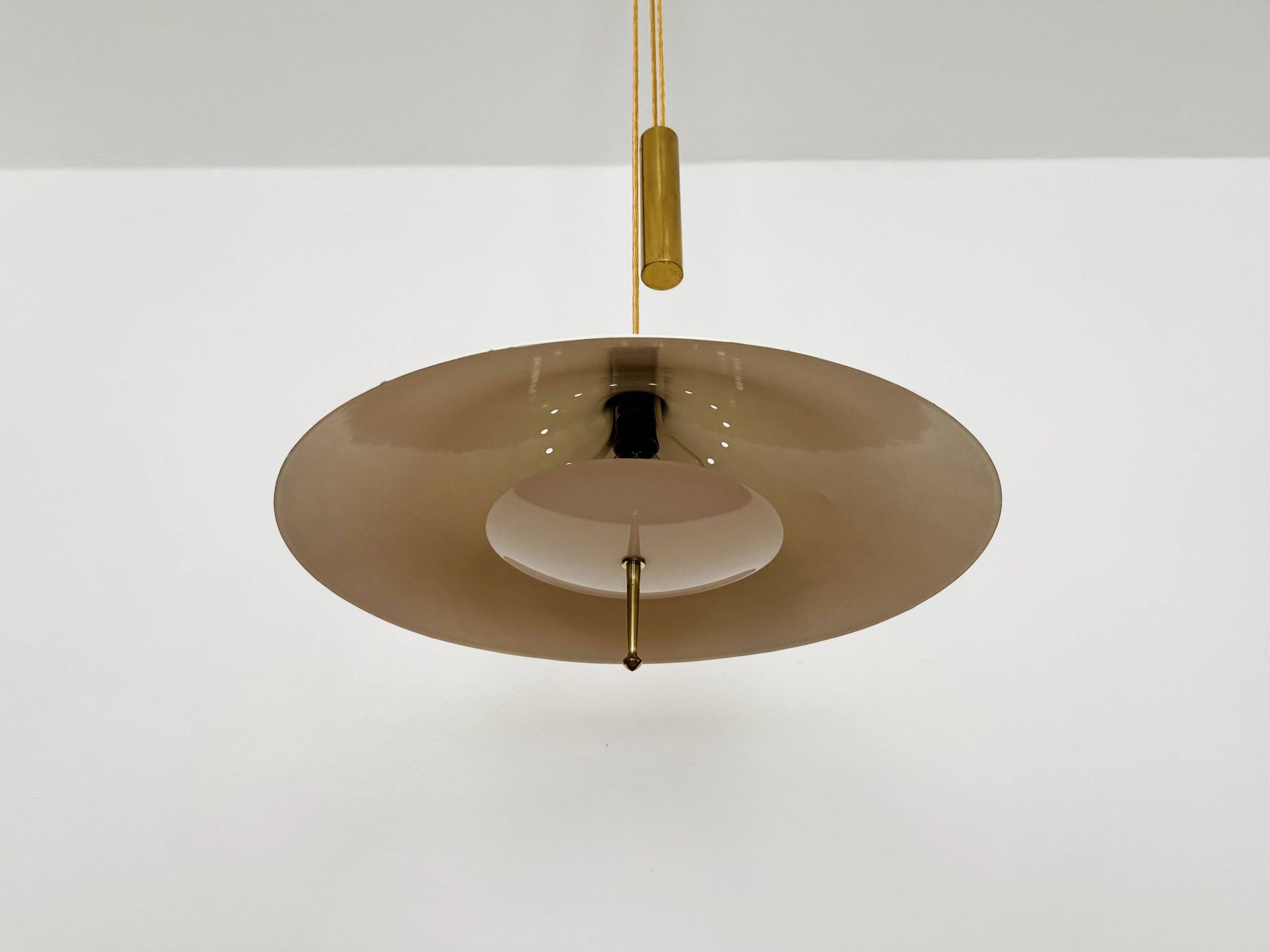 Unique Pendant Lamp with Counterweight by Vereinigte Werkstätten München