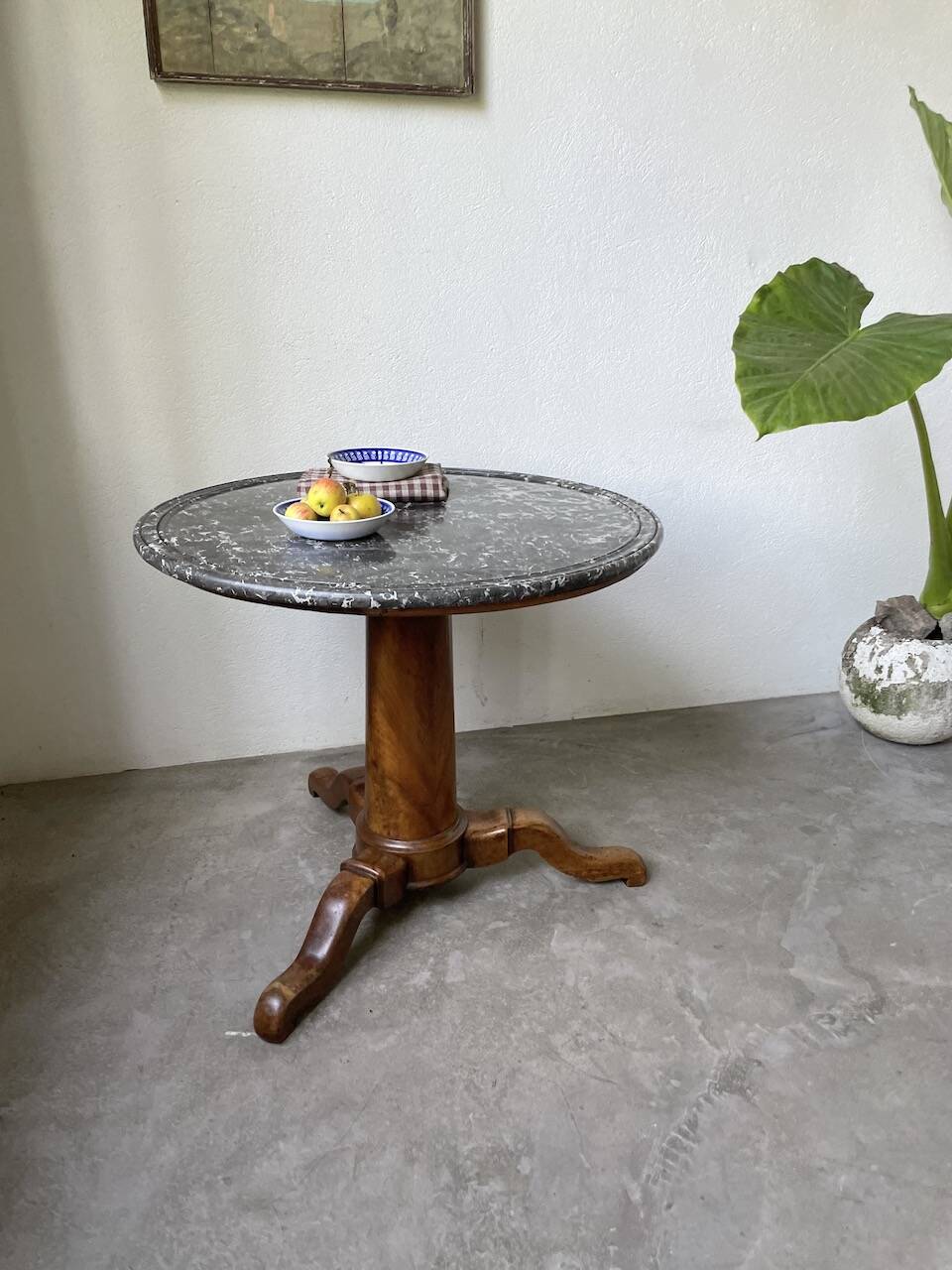 Empire walnut and marble pedestal table, late 19th century