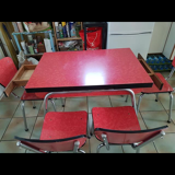 Red formica table and its 4 chairs