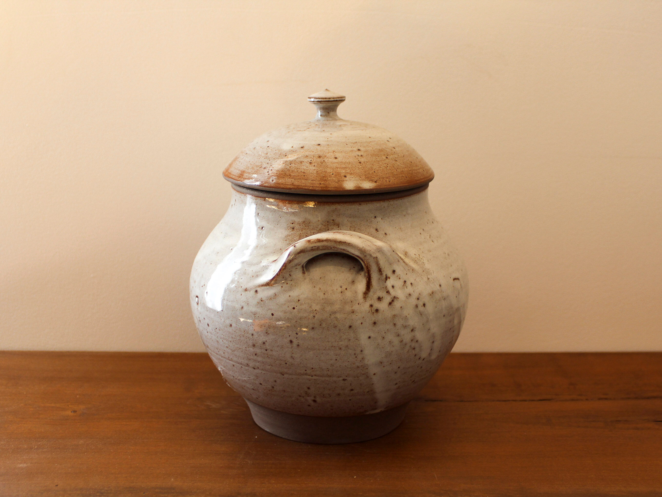 Roger Jacques sandstone pot