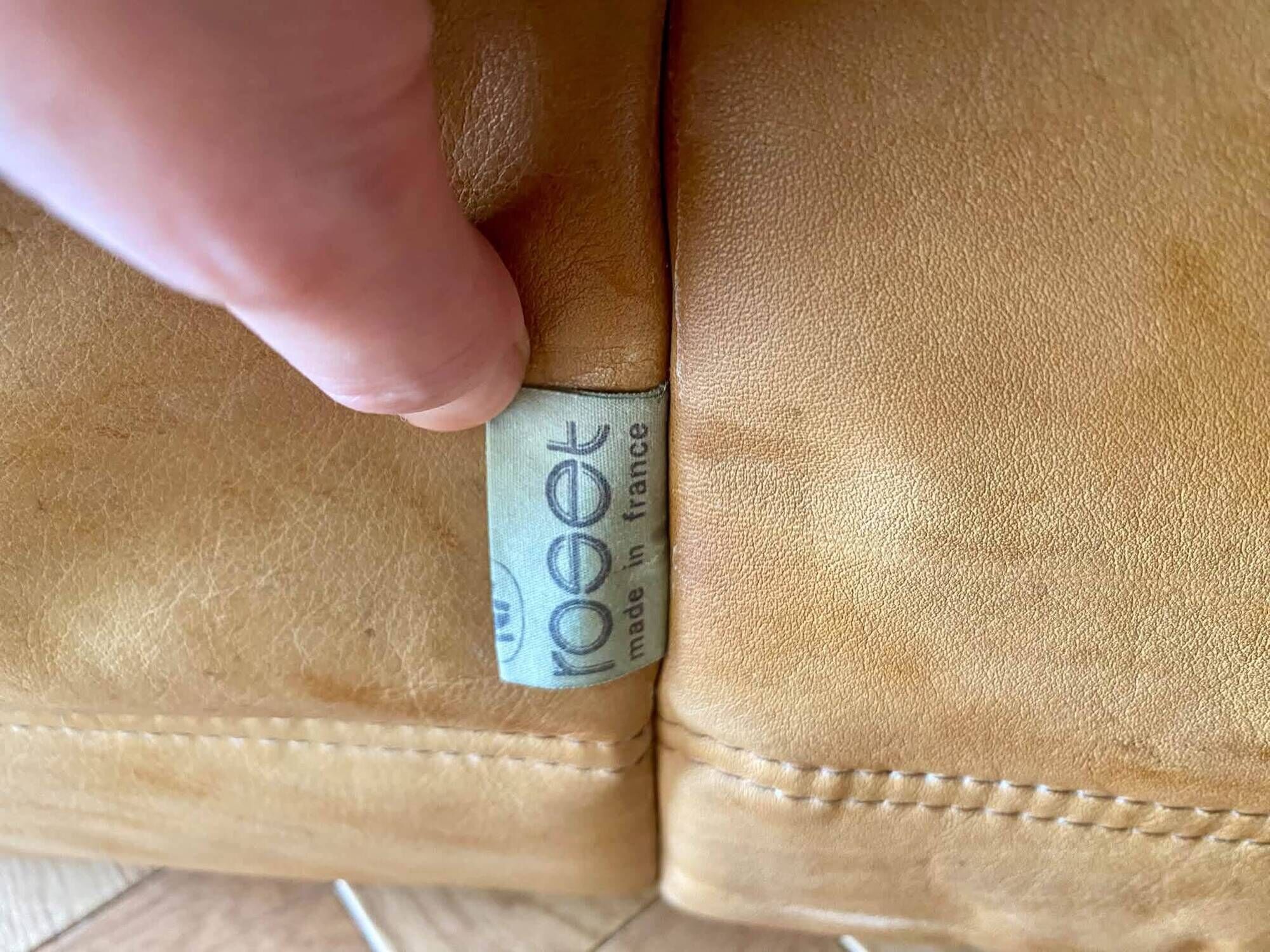 Authentic Togo sofa - cognac leather
