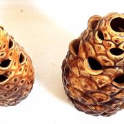 Paire de pique-fleurs forme ananas Années 60