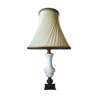 Lampe classique en marbre