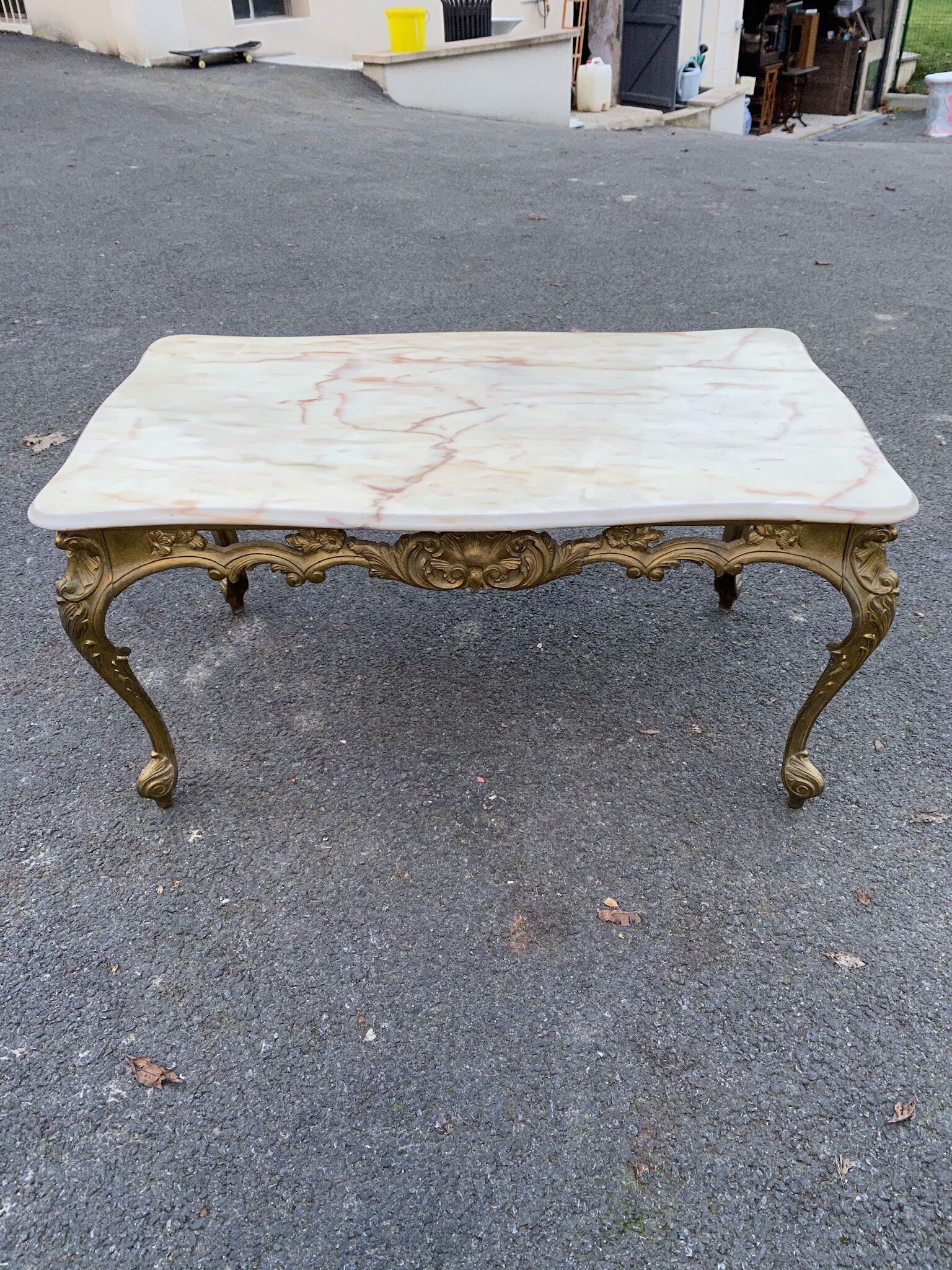 Table de style Louis XV