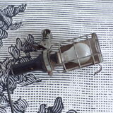 Atrow workshop clip lamp