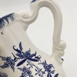 Old earthenware jug from Sarreguemines, Lancaster model