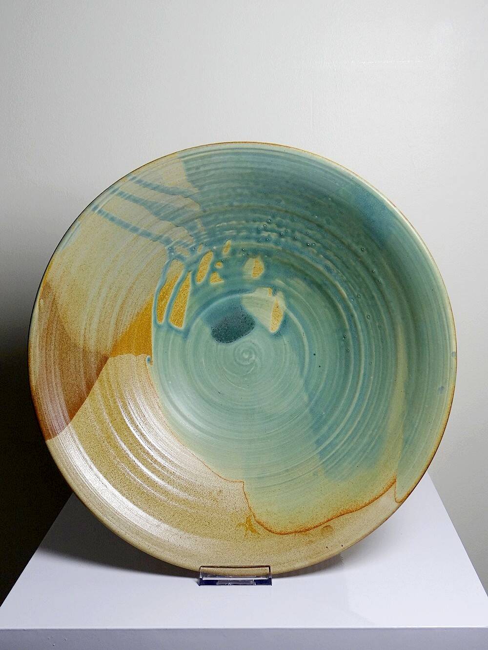 Very large fruit bowl Egbert Boonstra crafts Netherlands ceramic wine