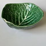 Cabbage leaf salad bowl with slip
