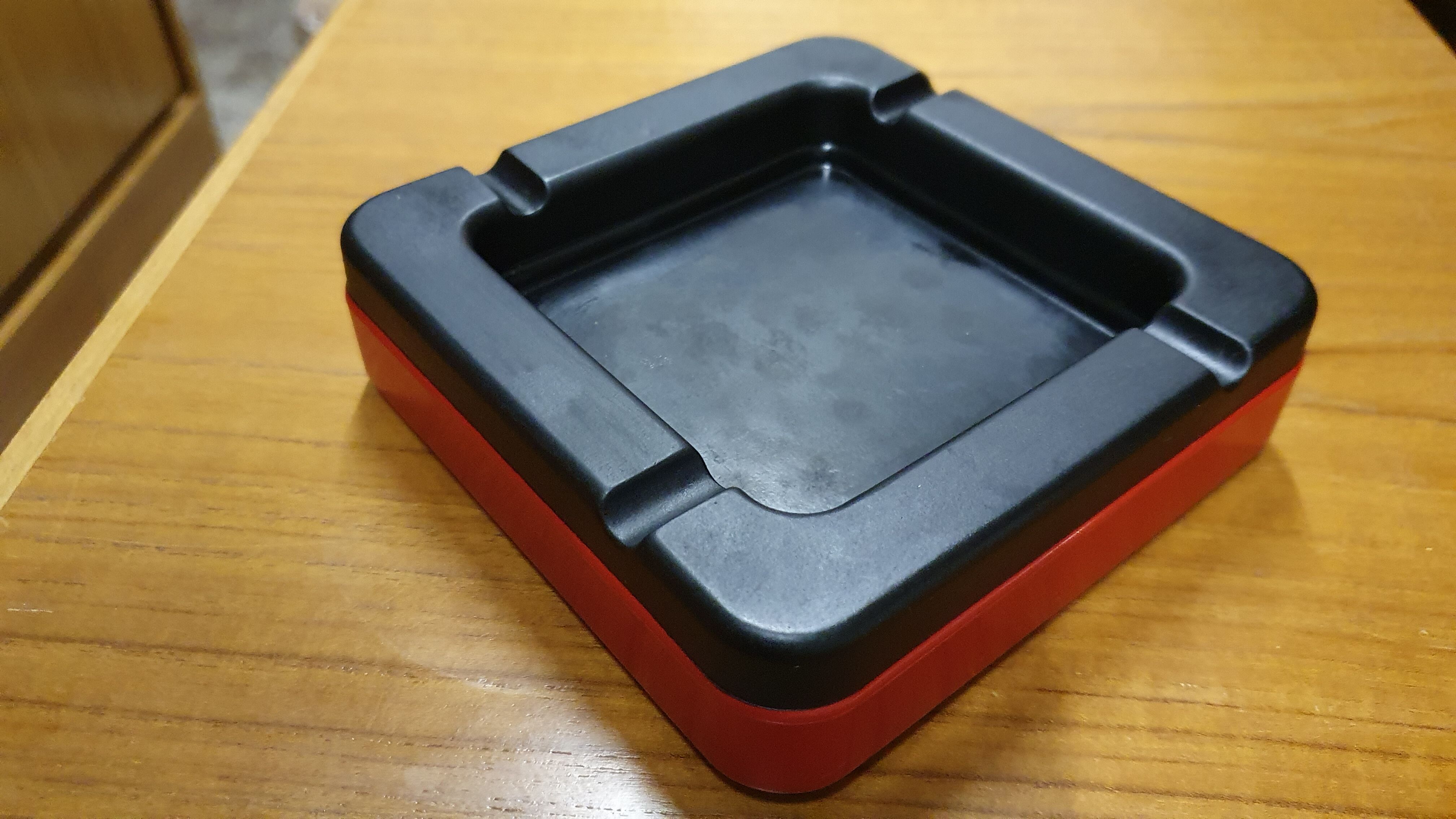 Ashtray Rexite design studio Erre milano