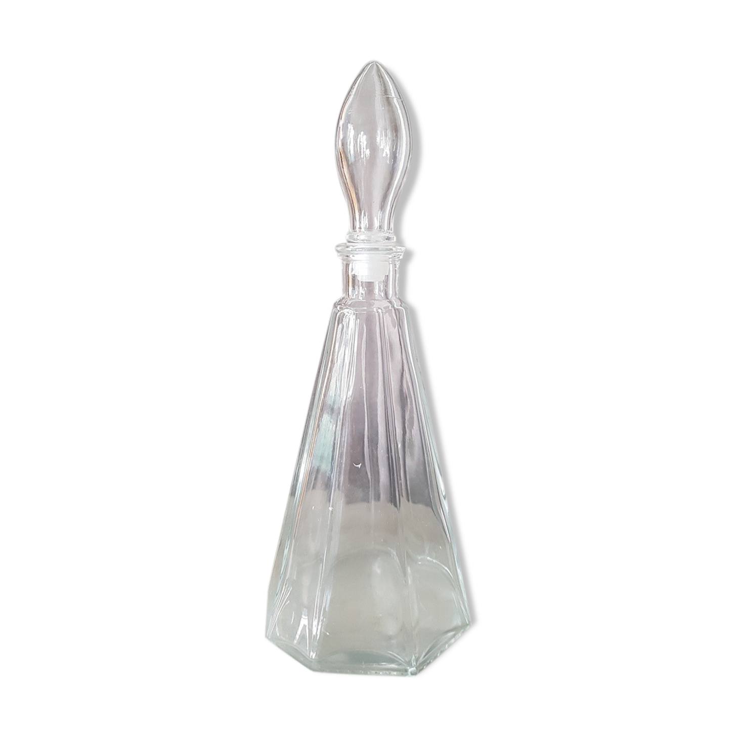 Carafe ancient art decoration glass decoration faceted decoration